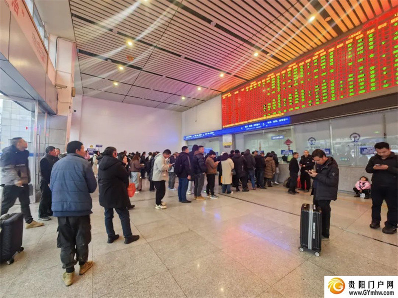 1.jpg 抗凝冻 保民生|以“动”制“冻” 他们在行动(图1)