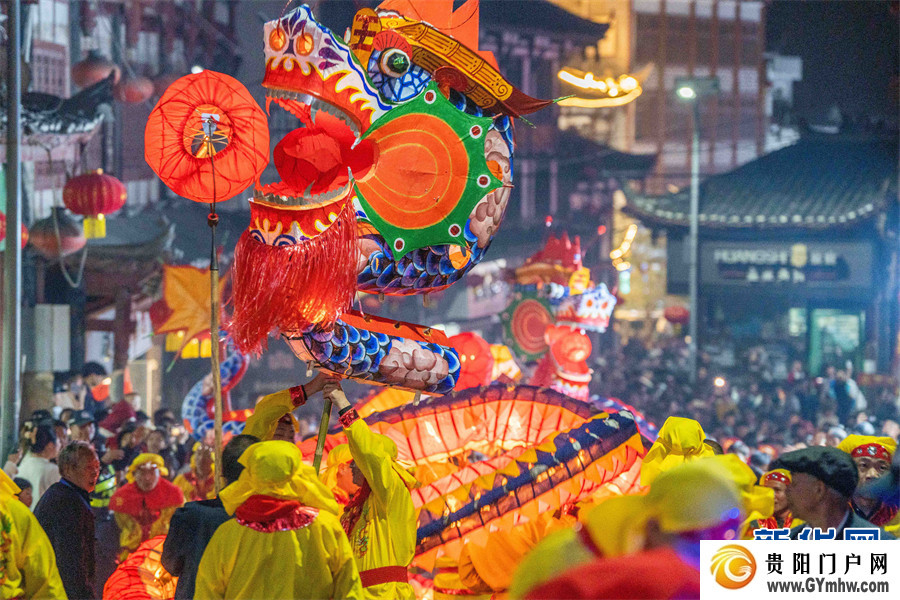 贵州大方:古镇舞龙迎元宵(图7) 贵州大方:古镇舞龙迎元宵(图7)