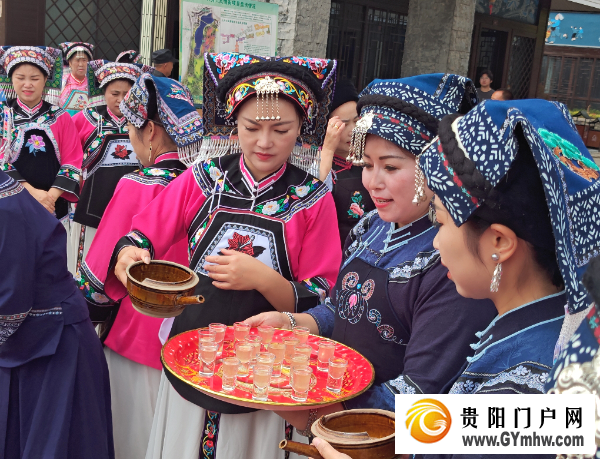 北斗湾·贵州六月六风情街正式开街(图3) 北斗湾·贵州六月六风情街正式开街(图3)