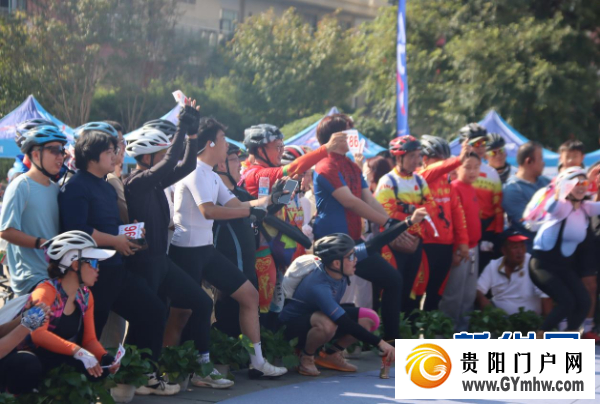 与侗乡魅力共舞 感受自行车运动的速度与激情(图3) 与侗乡魅力共舞 感受自行车运动的速度与激情(图3)