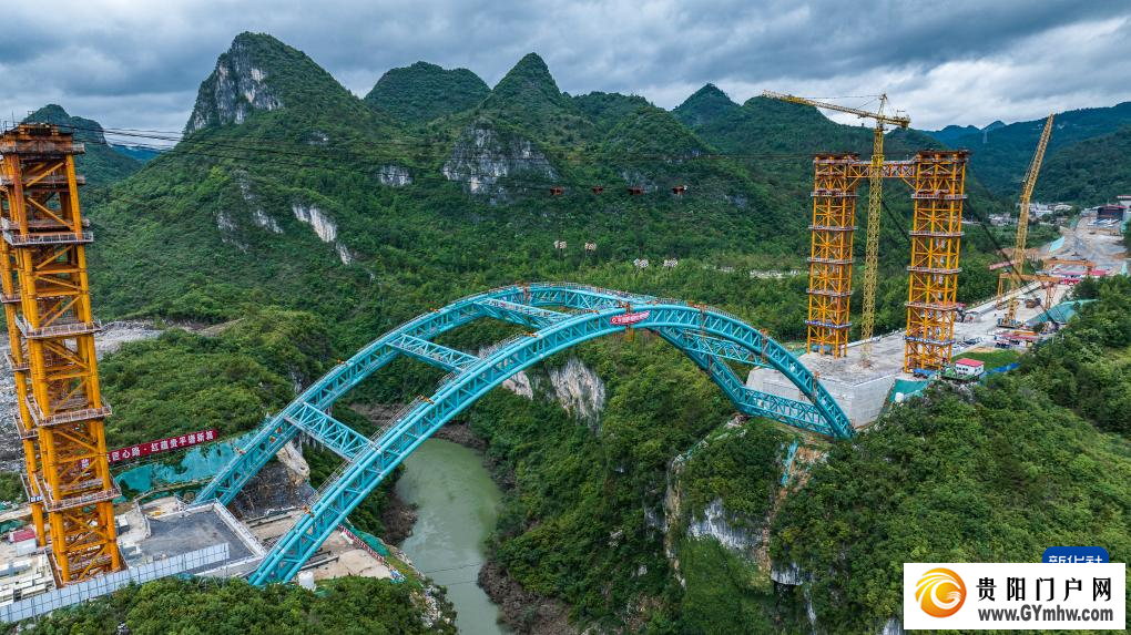 新时代中国调研行之看区域·西部篇丨贵州:西部天堑变通途(图13) 新时代中国调研行之看区域·西部篇丨贵州:西部天堑变通途(图13)